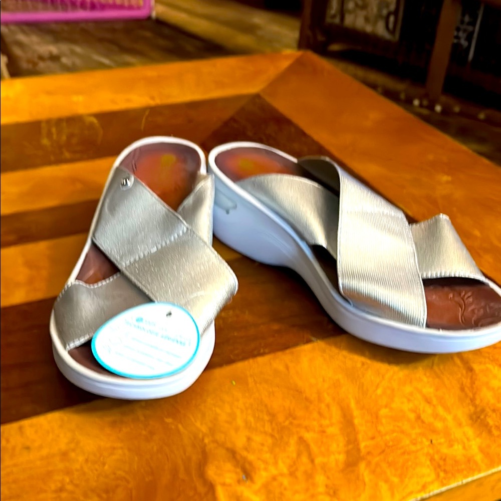 Bzees Silver Comfort Sandals Criss-Cross Design